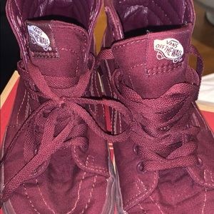 UNISEX HIGHTOP VANS